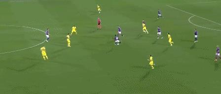 佛罗伦萨vs国际米兰（意甲-约维奇绝平姆希塔良反绝杀 劳塔罗2射1传 国米4-3险胜佛罗伦萨）