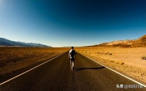 当下什么行业赚钱最快（逆向思维：赚钱底层逻辑都是相通的，三个快速赚钱的小生意）-华海博客