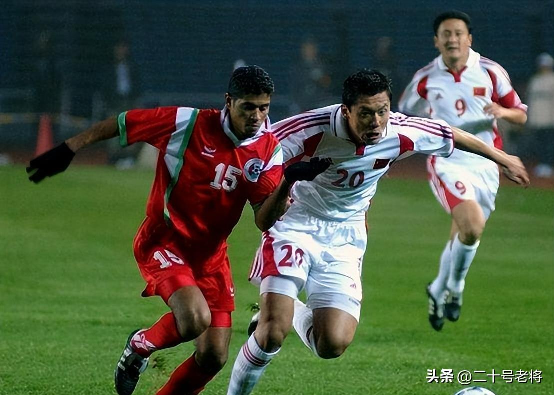 中国男足踢进世界杯是什么时候(世界杯回顾:2002年国足为什么能进世界杯?)