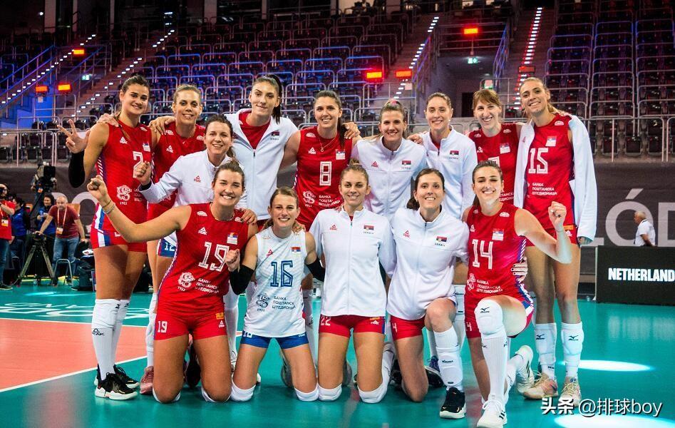 2022女排联赛奖金(百万奖金已到位!中国企业送钱上门,女排世锦赛冠军喜提巨额奖金)