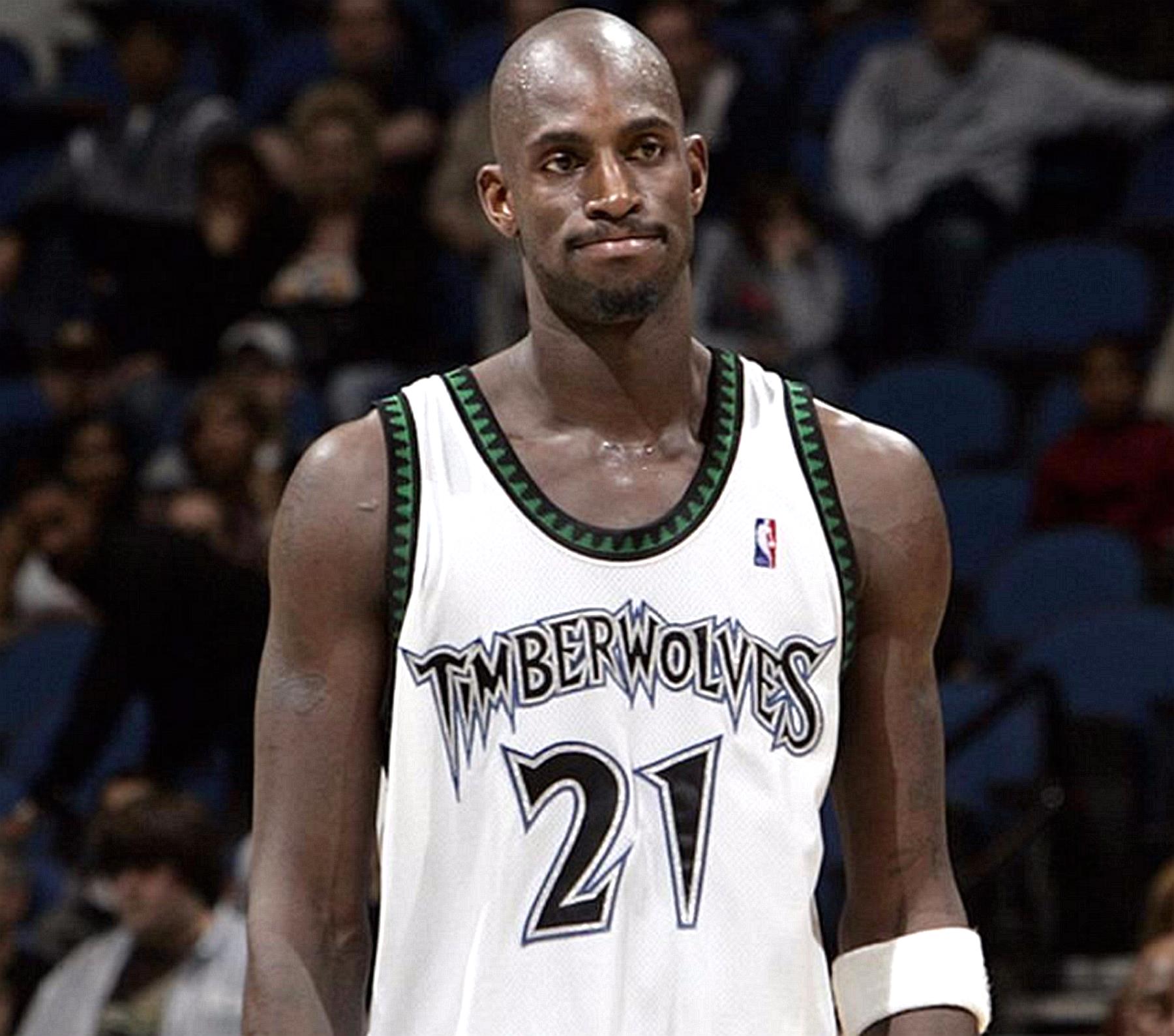 nba有哪些防守系统（美媒评NBA历史最佳防守5人组，邓肯无缘，球迷：这阵容保底6连冠）