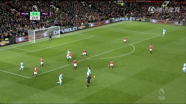 中国足球迷和篮球迷哪个更多(为什么中国的篮球迷多是球星粉,而足球迷多是球队粉?|懒熊涨姿势)