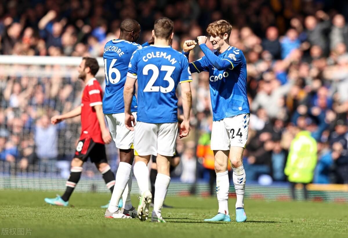 006足球直播无插件直播(郯神足球二串一:002 斯旺西 VS 伯恩茅斯,006 拉普大学 VS 布拉干蒂RB)