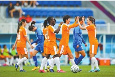 王霜带领女足走向巅峰(武汉女足强势崛起背后的密码)