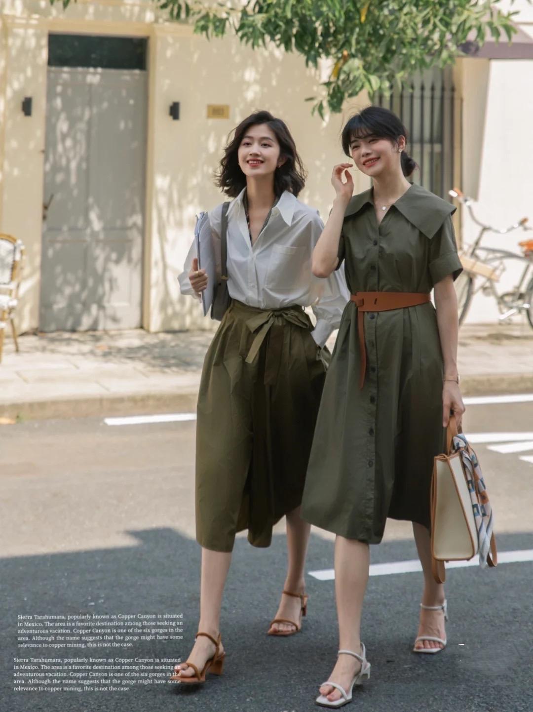 两品牌多款式混着穿（夏天怎么穿更时髦？看着两位小姐姐的穿搭就够了，精致优雅很体面）