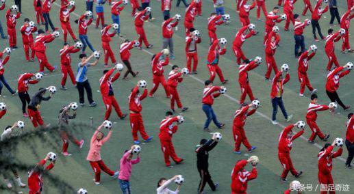 中国足球为什么这么难（中国足球落后的真正原因找到了，刘建宏一针见血指出，说得太对了）