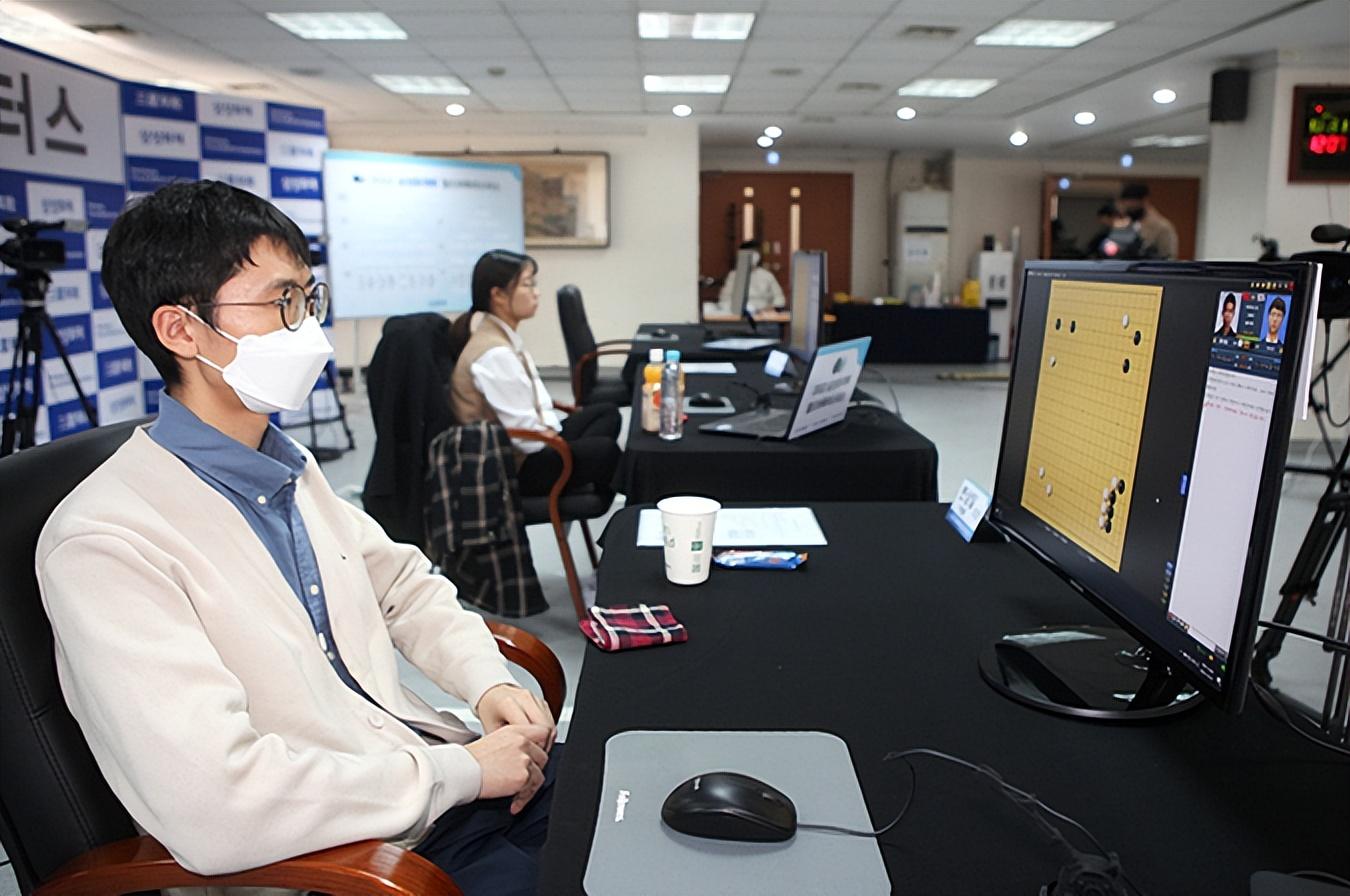 2019韩国三星围棋世界杯(三星杯16强战上半区战罢,中国两世冠尽墨韩国四人全胜)