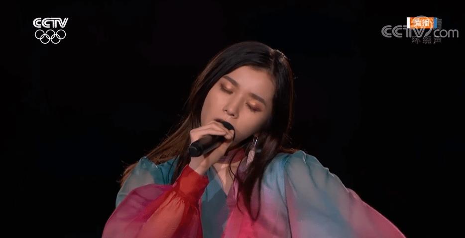 东京奥运会一共用了哪些音乐(东京奥运会闭幕式,LiSA三首歌被选为赛场BGM,鬼灭占两首)