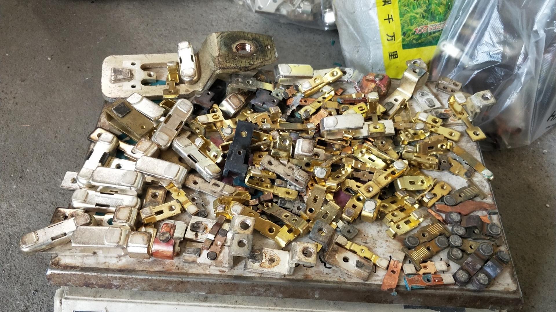 每天可拿1000元（日收入1000左右的2个冷门小生意，投资小、利润高，懂行得并不多）