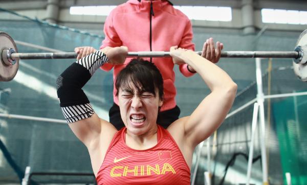 一切按计划进行着（“所有人都平安，一切按计划进行”，中国田径稳步备战奥运）