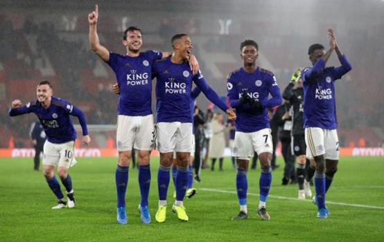 英超第十六轮前瞻曼城vs狼队(英超 莱斯特城vs曼城 双方首发预测资讯)