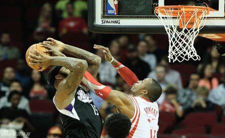 篮球全场怎么站位（篮球场上五个位置的作用和打法！别说没告诉你！）