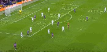 足球还有半个球吗（从西甲8场丢1球，到欧冠4场丢7球！巴萨的问题在哪里？）