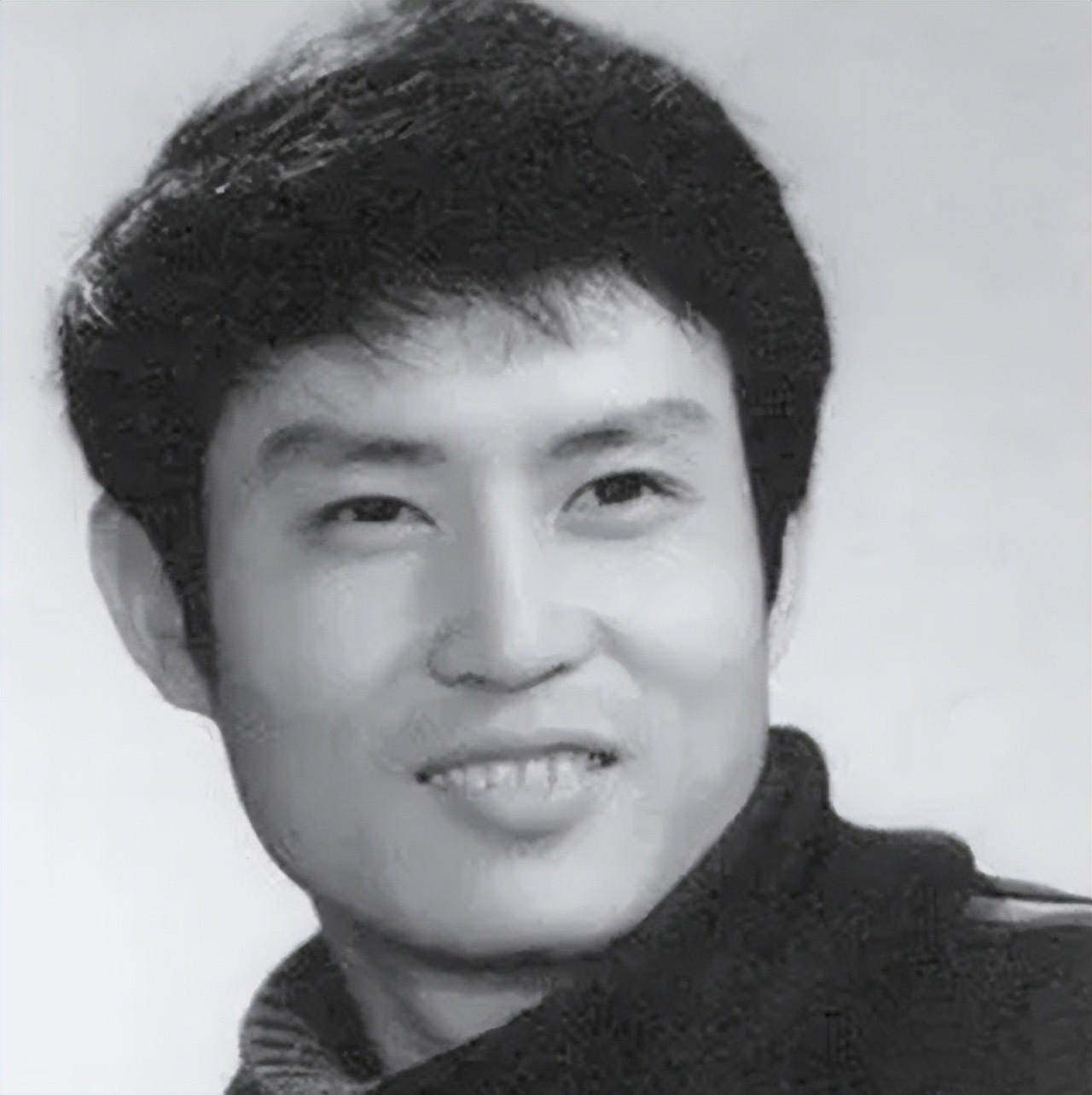 2004年女排教练（陈忠和：伤痛中走出来的女排金牌教练，再婚生活也有泪）