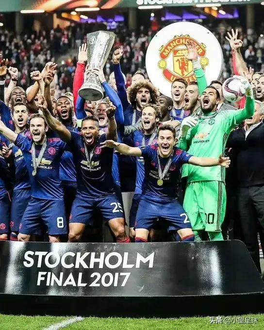 穆里尼奥在曼联拿了几个冠军（穆里尼奥总共获得四次三冠王，他能在罗马再收获三冠王吗？）