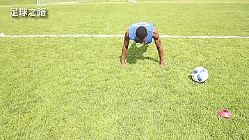 足球运动员怎么样训练体能（像职业球员一样训练（day20）：足球专项体能训练）