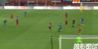 李昂任意球破门击碎不胜怪圈(第2分钟,他轰出无解世界波!第85分钟,他又踢丢门前3米绝平球!)
