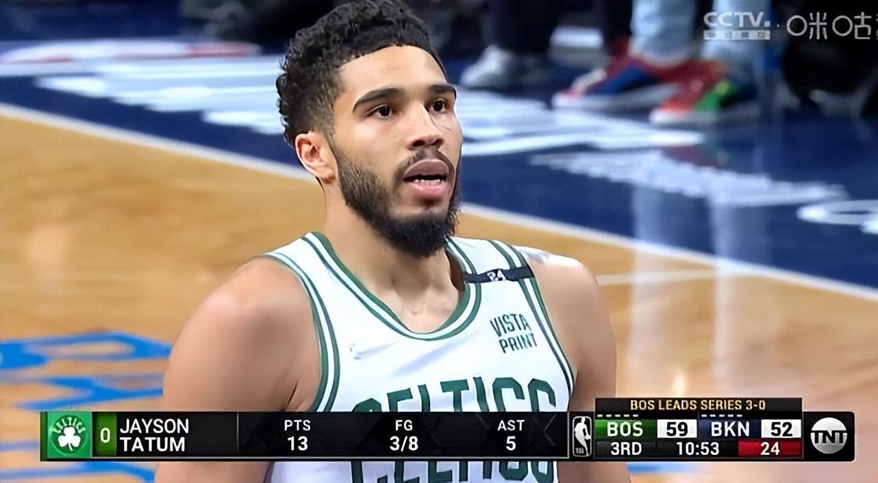 篮网对凯尔特人在线观看（绿军4-0篮网！塔图姆29+5，赛后杜兰特走到场边，一把抱住塔图姆）