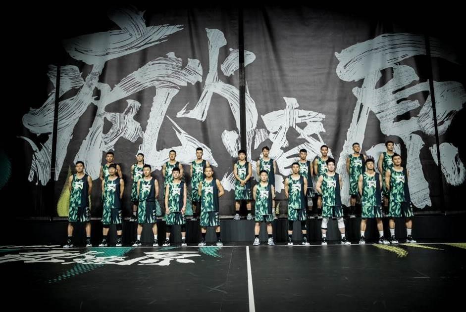 安踏篮球是几号球(安踏「要疯5.0」-疯火已成燎原势,掀起篮球新狂潮)