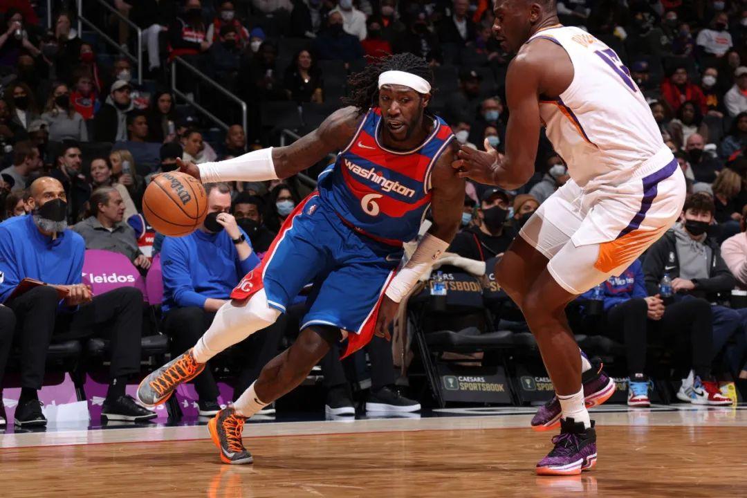 耐克篮球鞋都有哪些明星款(莫兰特、维金斯NBA明星球员季后赛穿了哪些Nike乔丹篮球鞋?)