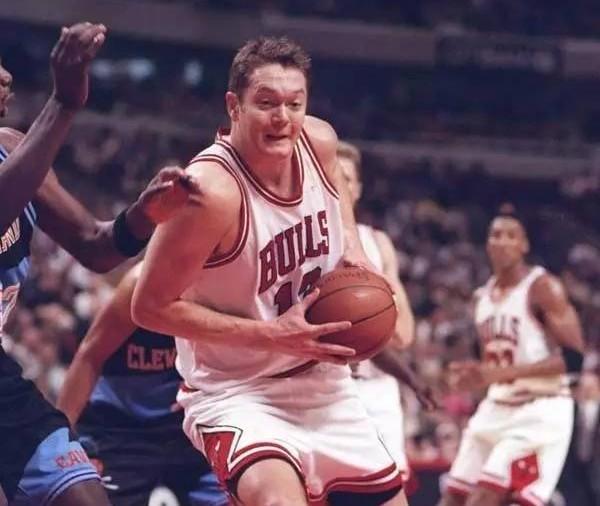 nba13号球员有哪几个（NBA历史八大13号球星：哈登仅排第三，纳什不敌“上古神兽”）