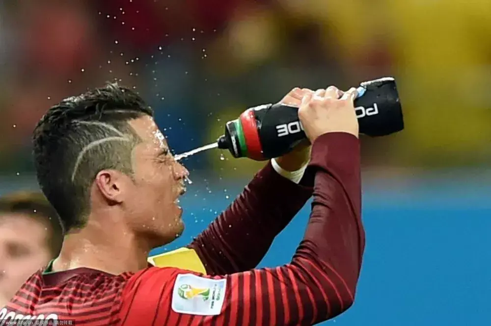 南非在哪年举办世界杯（世界杯谁能夺冠与气候有关？｜听听国脚名嘴怎么说（内附完整赛程安排））