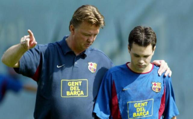 竟然是靠瓜迪奥拉(“范加尔定律”始于20年前巴萨的八连胜,原来是靠瓜迪奥拉拯救的)